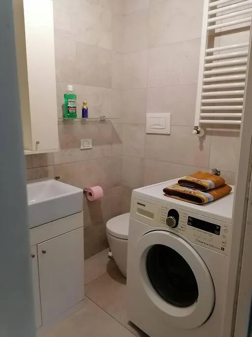 Ampia Stanza Con Bagno Privato In Casa-Museo Dahl Apartment Albignasego 0*,