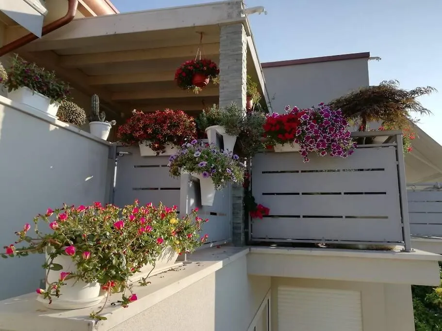 Ampia Stanza Con Bagno Privato In Casa-Museo Dahl Apartment Albignasego Italy